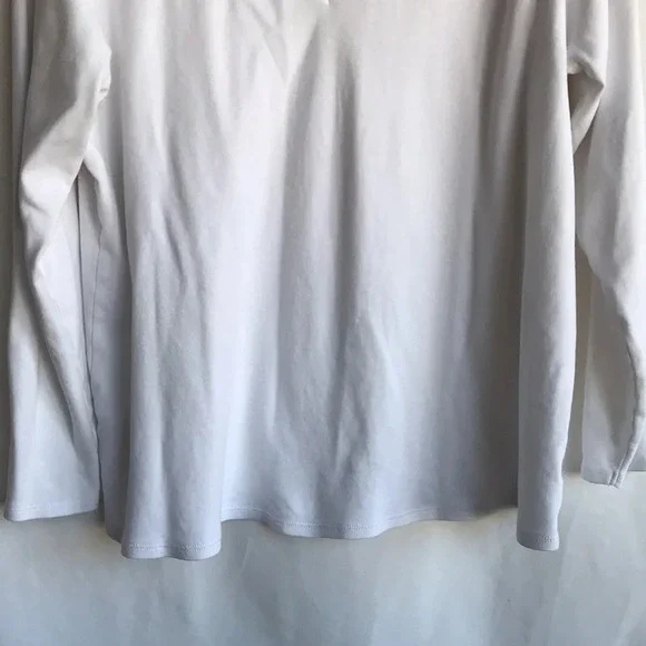 Lane Bryant white long sleeve Pima cotton V-neck top, size 18/20 - Picture 3 of 6